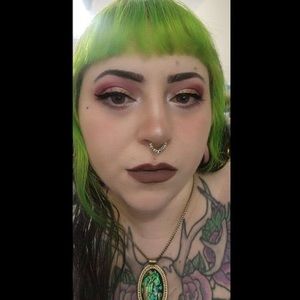 Meet your Posher, Angela